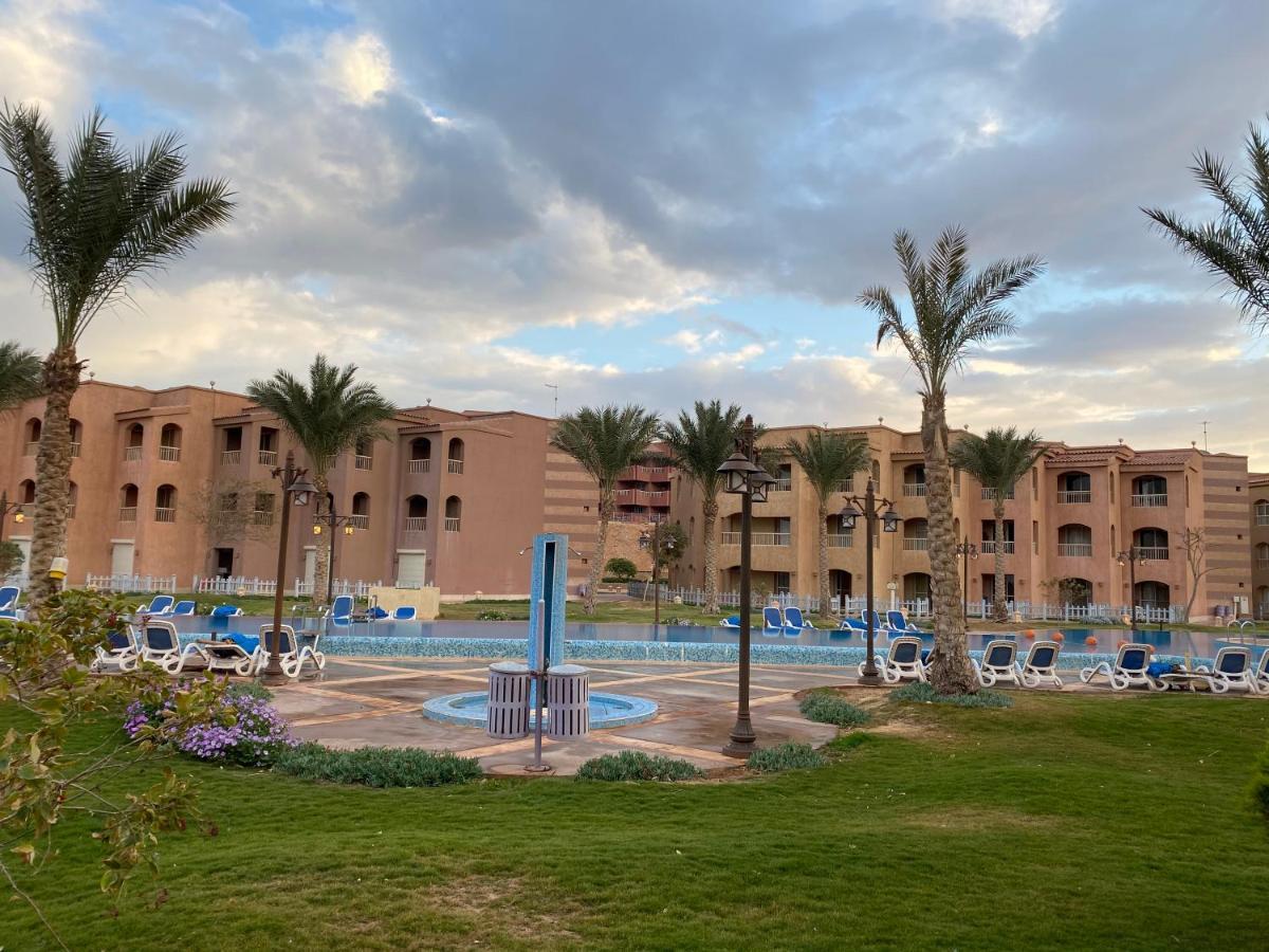 Special Chalets In Porto South Beach Families 아인 수크나 외부 사진