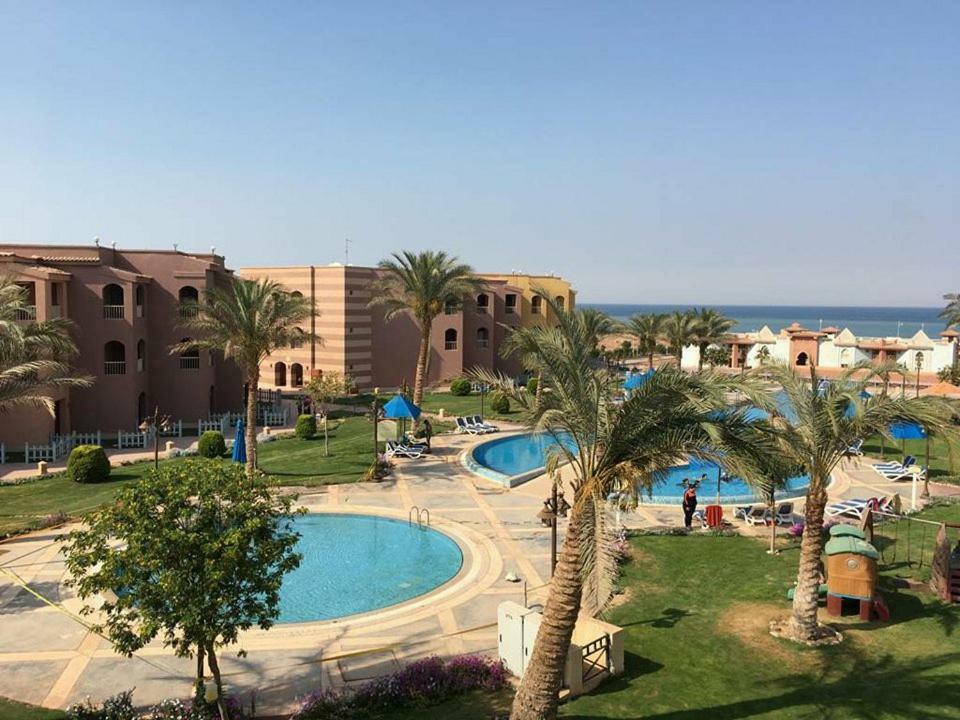 Special Chalets In Porto South Beach Families 아인 수크나 외부 사진