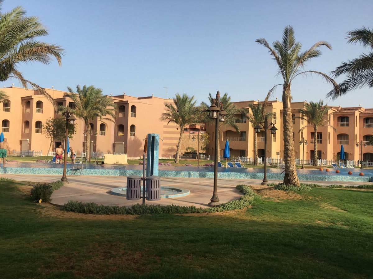 Special Chalets In Porto South Beach Families 아인 수크나 외부 사진